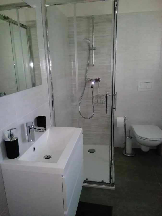 La Casetta In Collina Valeggio sul Mincio Apartment